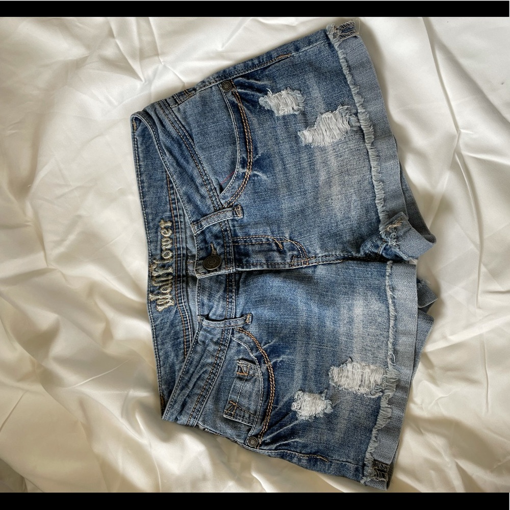 Daisy shorts